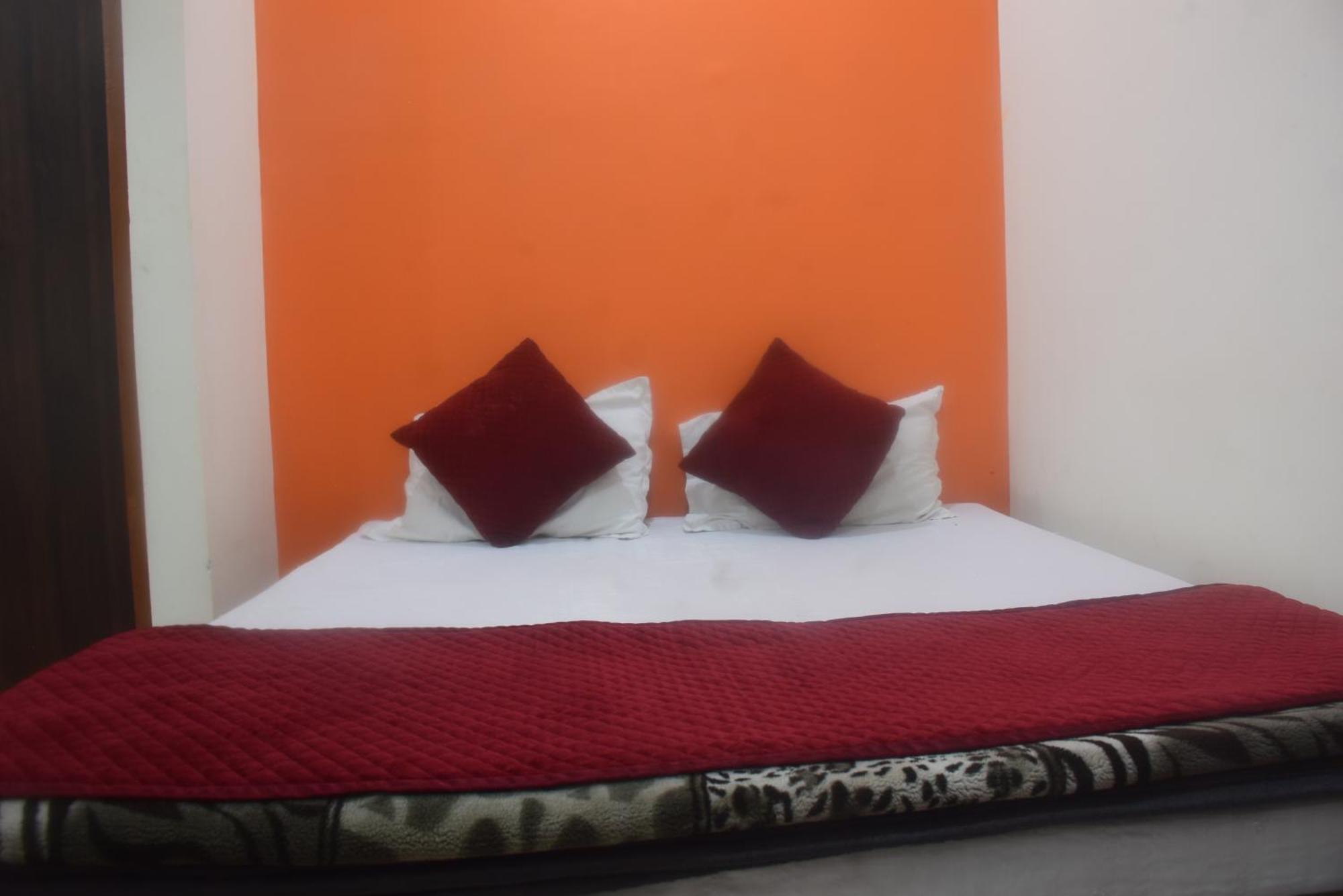 Hotel Thakur Ji 博帕尔 外观 照片
