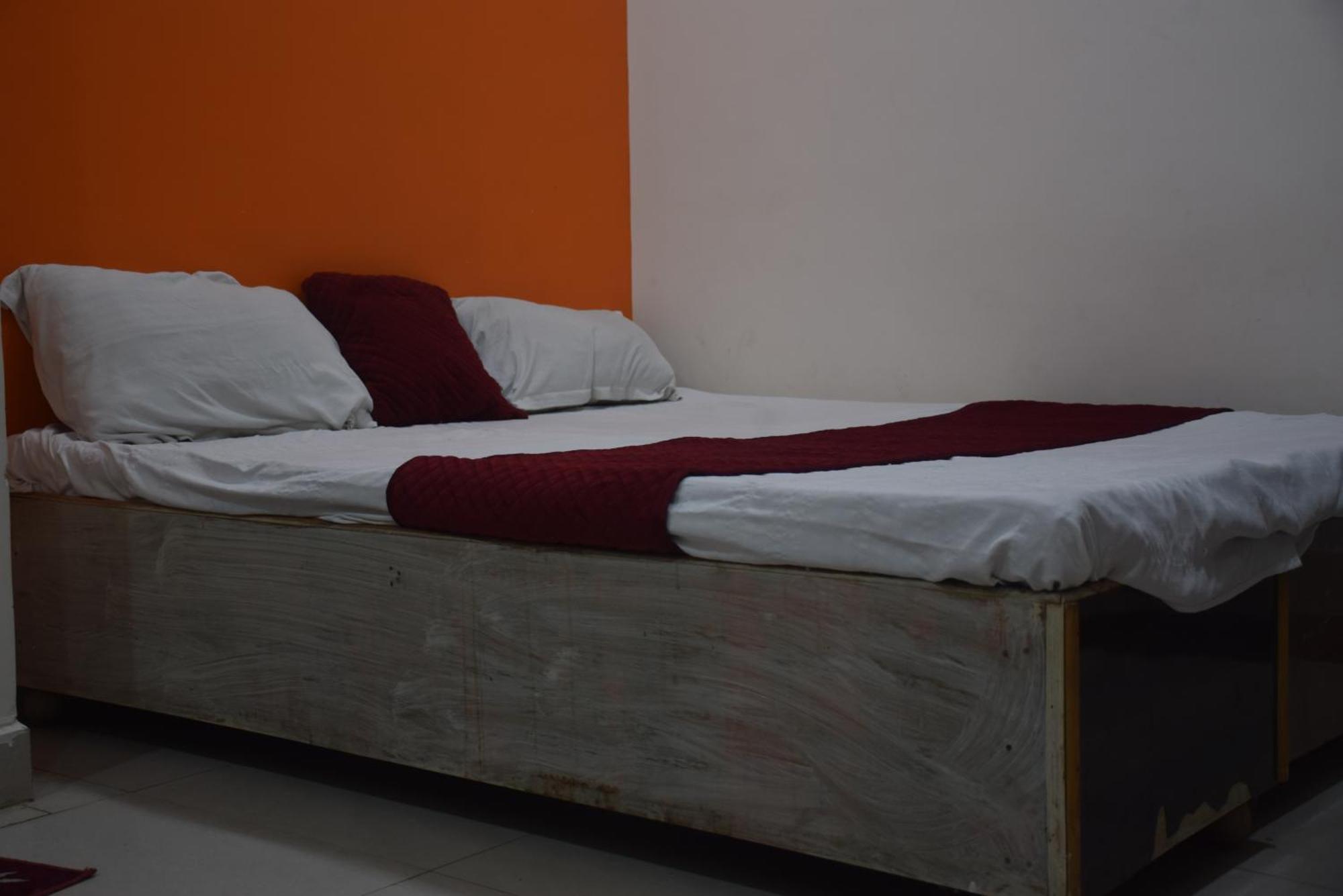 Hotel Thakur Ji 博帕尔 外观 照片