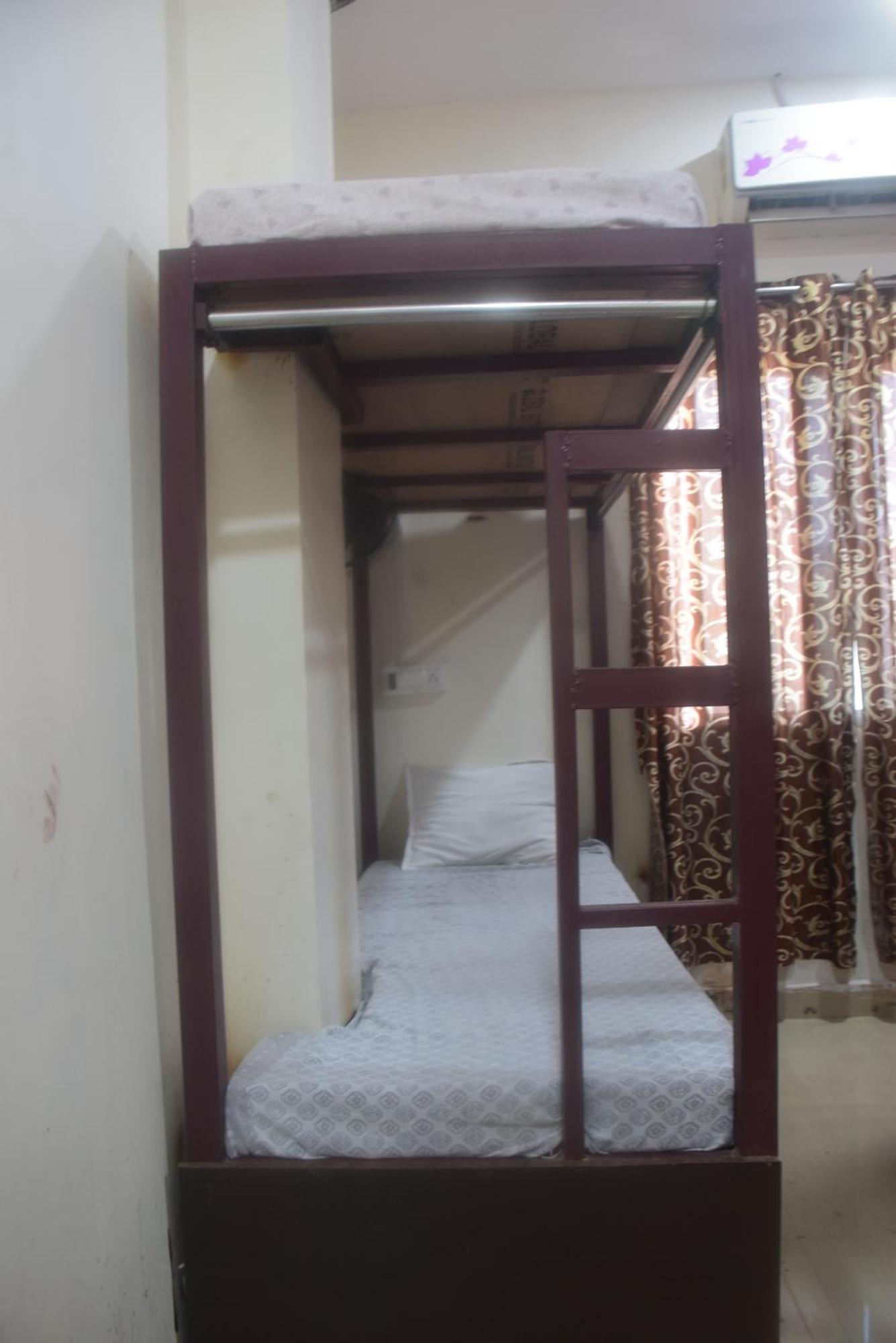 Hotel Thakur Ji 博帕尔 外观 照片