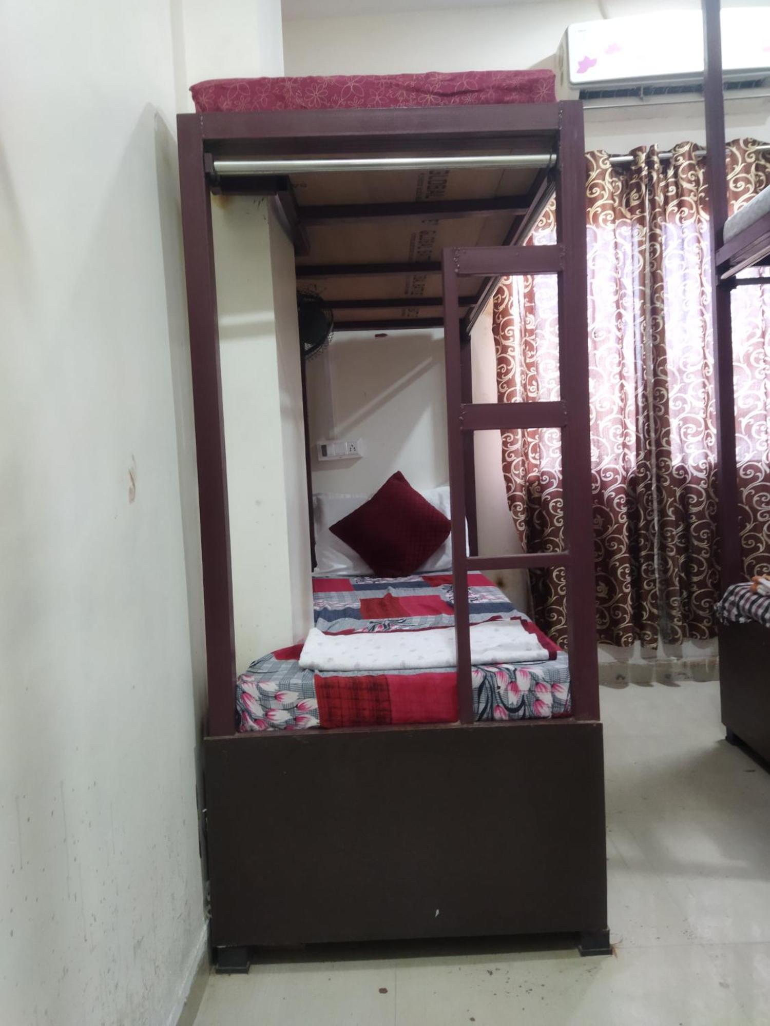 Hotel Thakur Ji 博帕尔 外观 照片