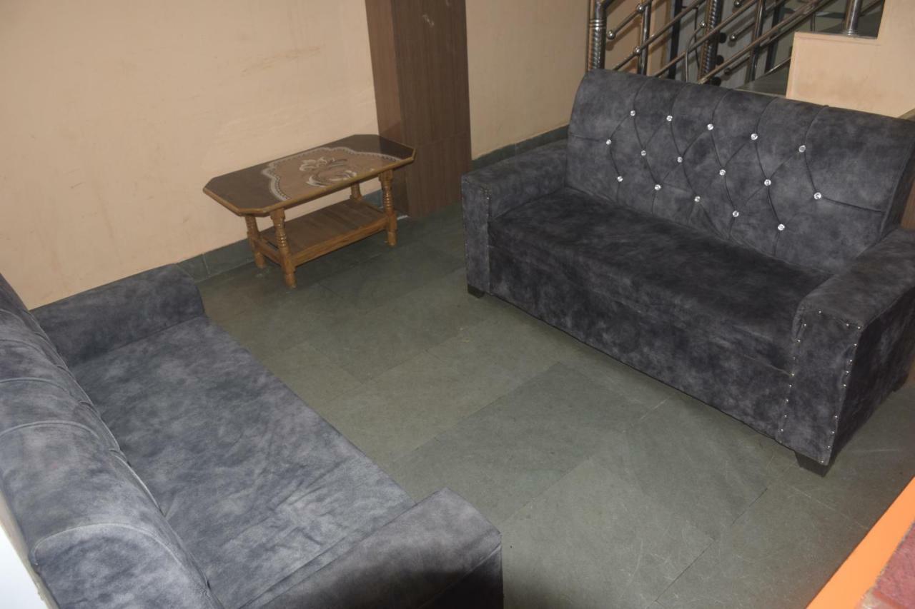 Hotel Thakur Ji 博帕尔 外观 照片