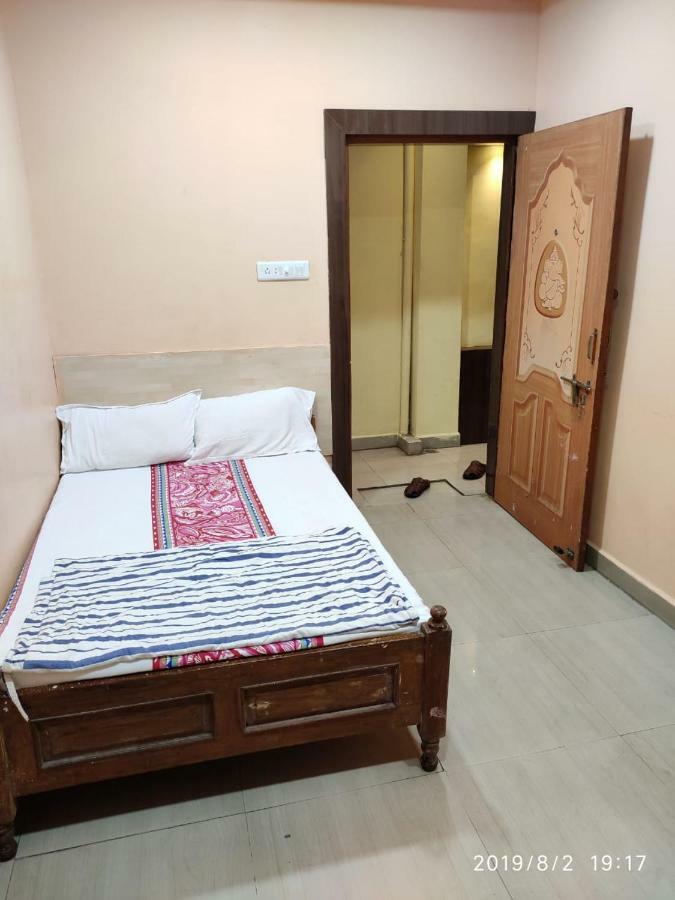 Hotel Thakur Ji 博帕尔 外观 照片