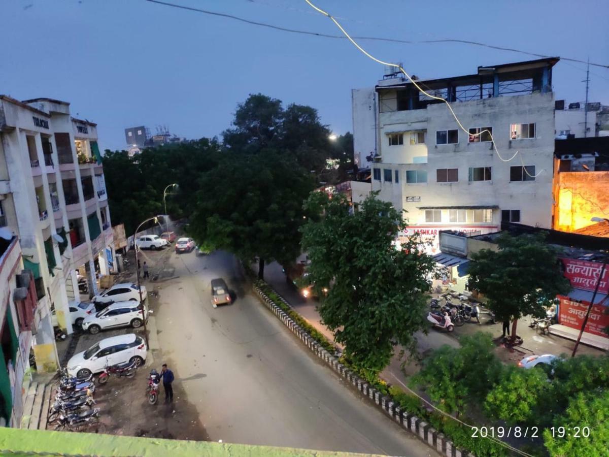 Hotel Thakur Ji 博帕尔 外观 照片